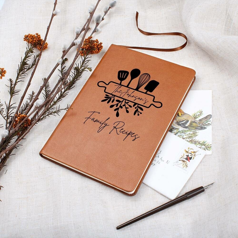 Personalized Family Recipe Book, Custom Leather Recipe Book, Personalized Family Cookbook, Family Christmas Gift for Couples Recipe Journal